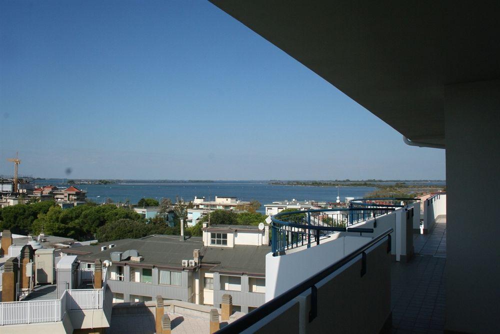 Apart Hotel Atlantic Grado Exterior photo
